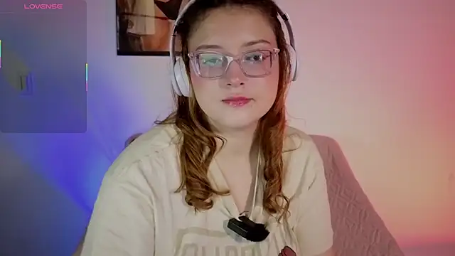 Mia Franklyn online show from 04-28-26, 01:04