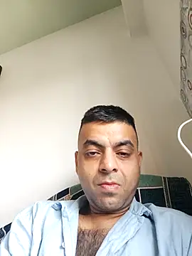 Snapshot of ashleellaunda7582 chatting on 05-06-26, 02:51 ashleellaunda7582 online show from 05-06-26, 02:51