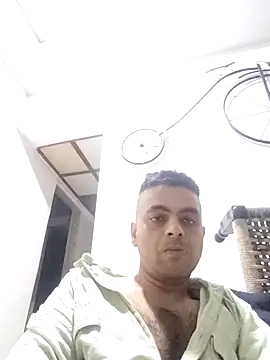 Snapshot of ashleellaunda7582 chatting on 05-23-26, 03:38 ashleellaunda7582 online show from 05-23-26, 03:38