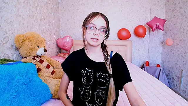 LolliStrawberry online show from 03-21-26, 08:19