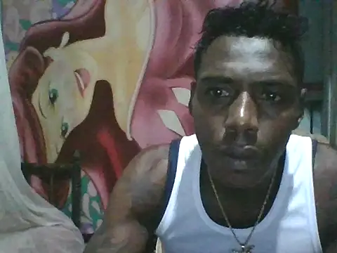 Snapshot of roxa2784 chatting on 05-08-26, 06:41 roxa2784 online show from 05-08-26, 06:41