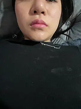 Snapshot of Asuna-be chatting on 03-02-26, 02:13 Asuna-be online show from 03-02-26, 02:13