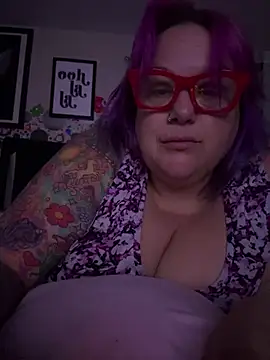 Snapshot of theUnihorniest chatting on 06-24-26, 07:29 theUnihorniest online show from 06-24-26, 07:29