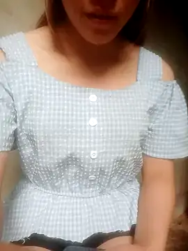 jjennyyy online show from 06-18-26, 02:23