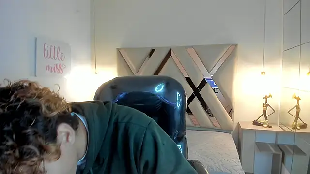 Anyelo Twink online show from 03-06-26, 08:27