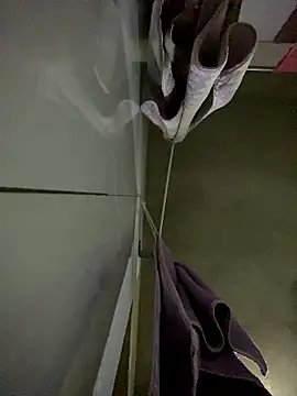 Snapshot of Juhi-beo chatting on 01-18-26, 02:54 Juhi-beo online show from 01-18-26, 02:54