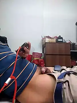 Snapshot of shunfaf chatting on 02-05-25, 10:41 shunfaf online show from 02-05-25, 10:41