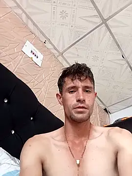 torvyHot online show from 01-18-26, 05:06