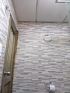 torvyHot online show from 03-30-26, 07:26