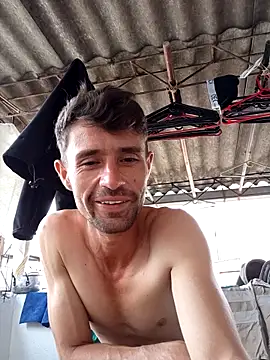 torvyHot online show from 04-16-26, 07:47