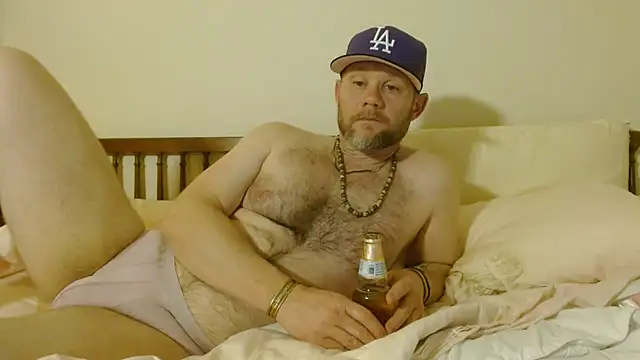 marcus graves 13 online show from 05-25-26, 01:33