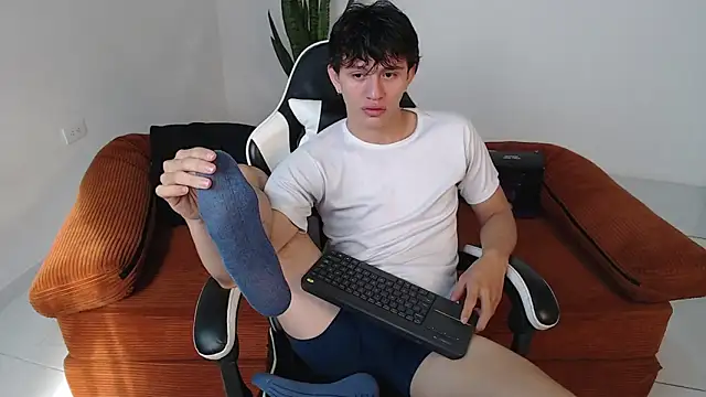 DarrenColleen online show from 04-24-26, 12:51