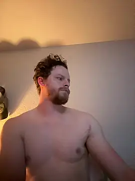 Issa Crazed online show from 04-27-26, 06:22