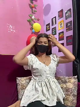 MissHermione2 online show from 04-17-26, 07:55