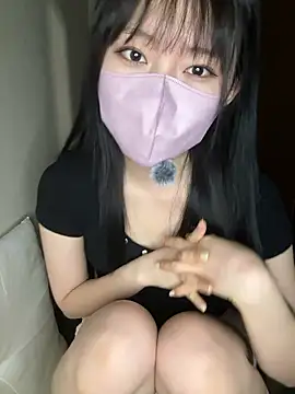 Snapshot of rin_15 chatting on 07-04-26, 11:44 rin 15 online show from 07-04-26, 11:44