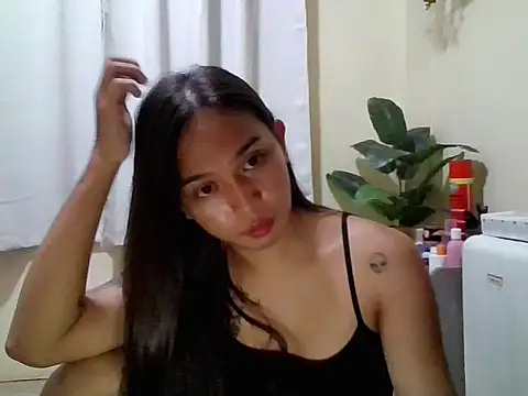 LOVELYMAYUMIE online show from 05-12-26, 05:21