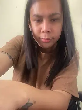 BriannaCruz24 online show from 04-21-26, 02:04