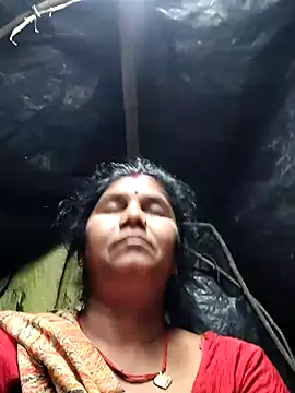 Hot di97 online show from 02-27-26, 09:59