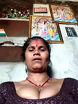 Hot di97 online show from 03-31-26, 08:59