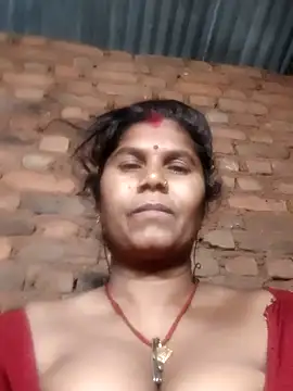 Hot di97 online show from 04-19-26, 07:49