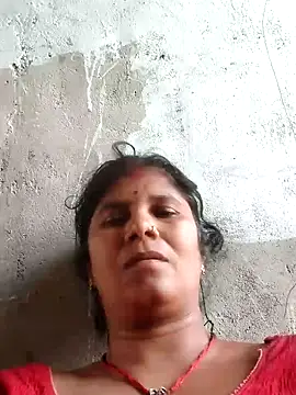 Hot di97 online show from 05-14-26, 01:56