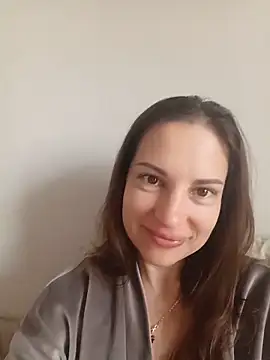 Snapshot of She-Moon chatting on 06-01-26, 05:09 She-Moon online show from 06-01-26, 05:09