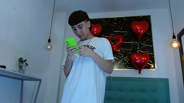 XanderGrey8 online show from 02-18-26, 07:32