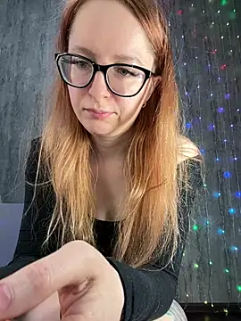 coy girl  online show from 02-05-26, 11:37