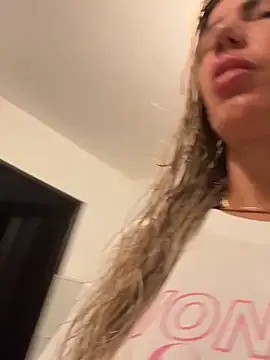 Missolevelvet online show from 04-08-26, 07:36