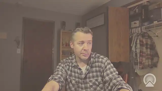 chrisw8140 online show from 04-08-26, 03:28