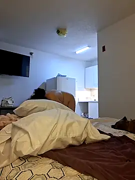 danilynnbabii online show from 04-04-26, 12:42