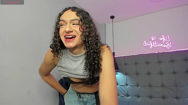 scarletcherry18 online show from 02-26-26, 03:27