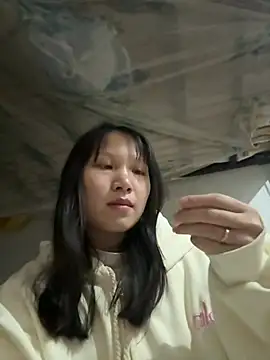 Charlotte-ee online show from 01-19-26, 09:02