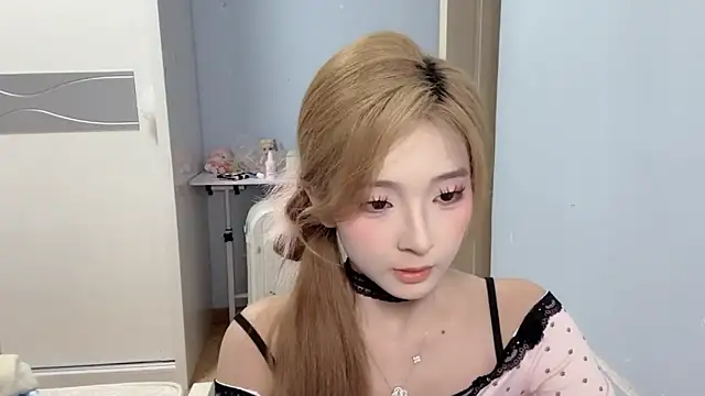 1X-NanNan online show from 03-08-26, 12:31