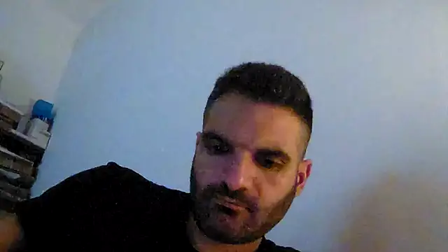 Snapshot of marios87xxl chatting on 03-24-26, 11:32 marios87xxl online show from 03-24-26, 11:32