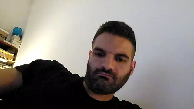 Snapshot of marios87xxl chatting on 03-29-26, 08:25 marios87xxl online show from 03-29-26, 08:25