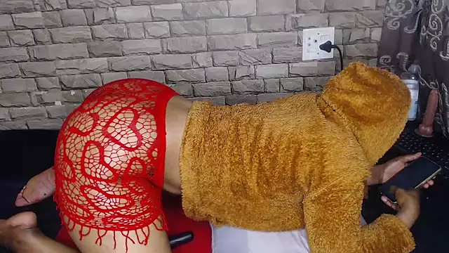 liztaylor online show from 04-22-26, 06:31