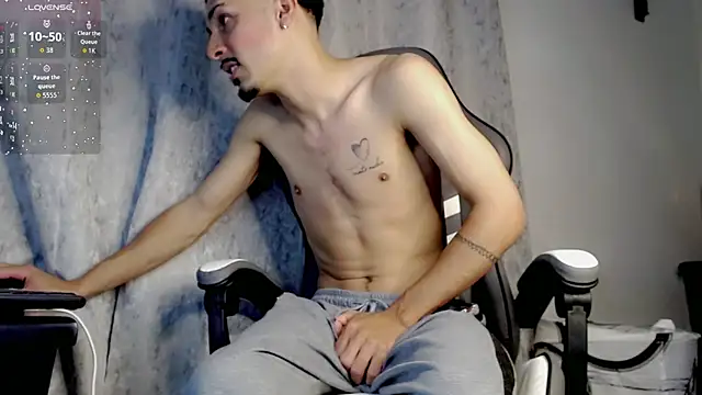 Yankees xxx online show from 06-03-26, 02:33