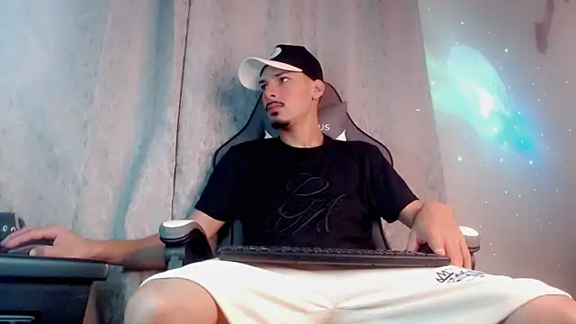 Yankees xxx online show from 06-08-26, 12:38