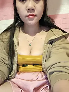 Ngocmai lazdy online show from 02-04-26, 03:07