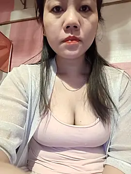 Ngocmai lazdy online show from 02-06-26, 09:07