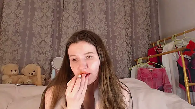 Snapshot of RileySteeele chatting on 03-09-26, 03:27 RileySteeele online show from 03-09-26, 03:27