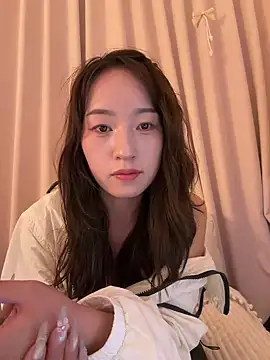 Snapshot of wenwenyaa chatting on 04-16-26, 01:12 wenwenyaa online show from 04-16-26, 01:12