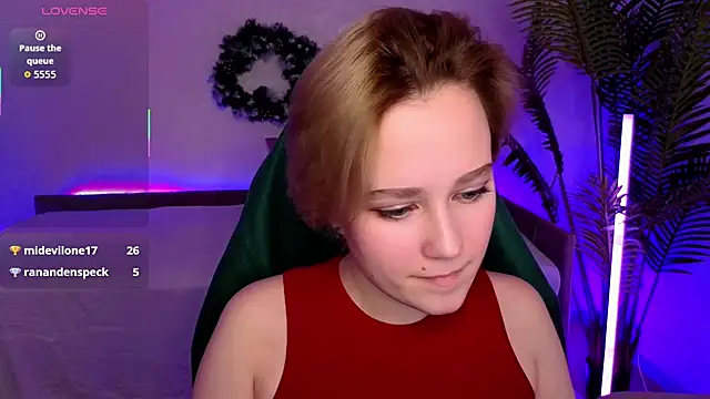 Ellie Heavenly online show from 01-15-26, 08:30