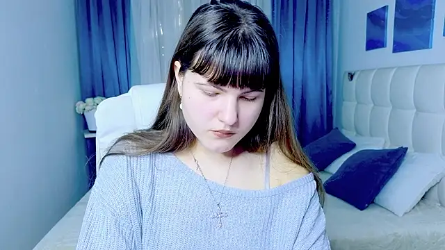 Miss  Poly online show from 02-04-26, 08:53