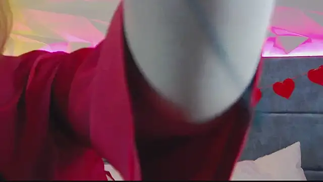 AvaLarson online show from 02-15-26, 12:58