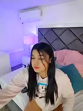 Snapshot of Lucia_fastcollins chatting on 01-14-26, 01:06 Lucia fastcollins online show from 01-14-26, 01:06