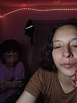 AlexxaAndRileyy online show from 07-03-26, 02:18