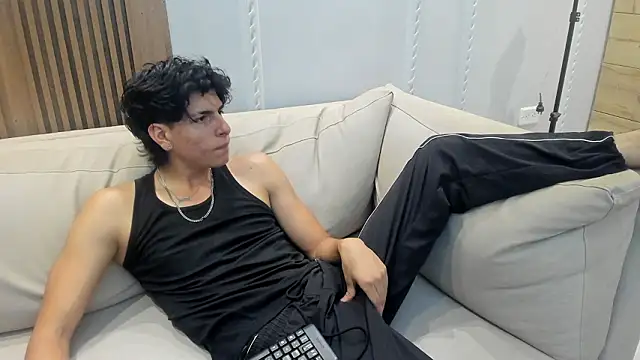 Snapshot of noahx_valko chatting on 03-04-26, 05:13 noahx valko online show from 03-04-26, 05:13