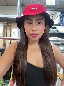 ThamaraGen  online show from 04-23-26, 03:03